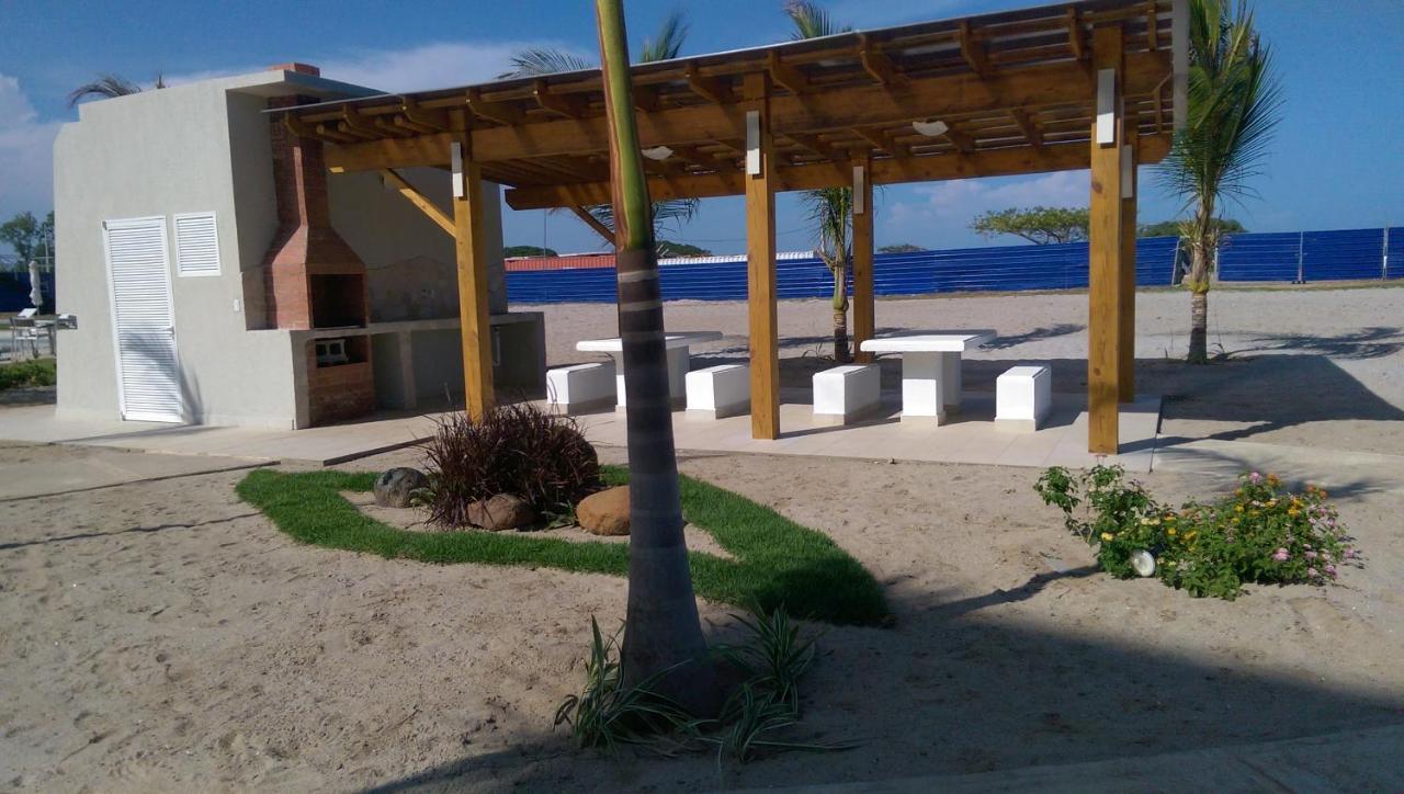 Playa Caracol Chame Aparthotel Exterior photo